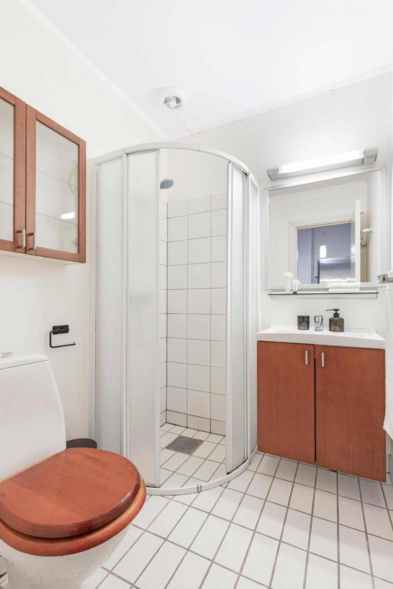Budget Room In The City Centre Осло Екстериор снимка